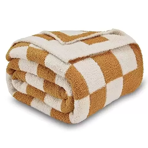 CozeCube Checkered Blanket, Ultra Soft Cozy Brown Orange Checkered Throw Blanket, Warm Fluffy Checkerboard Throw Blanket, Orange and White Checkered Blanket for Couch Bed Sofa, 50x60 Inches