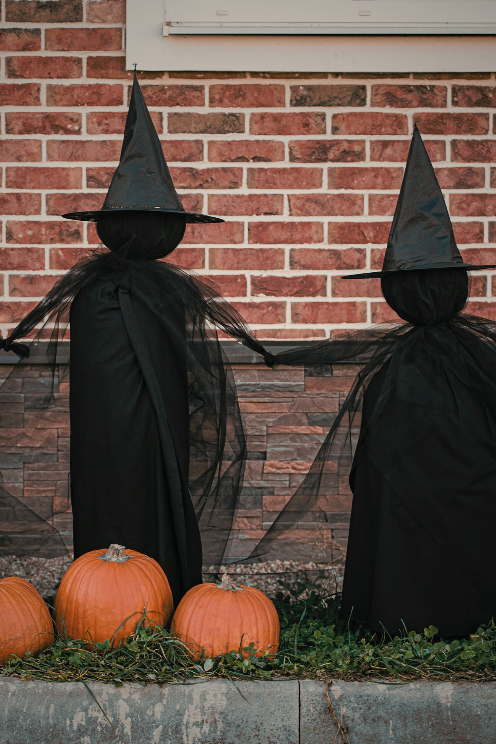 Halloween Decorations Outdoor - The Best Yard Decor (Amazing)